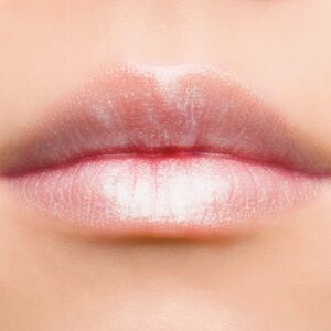 New‎ in Box Jeffree Star The Gloss Sky High